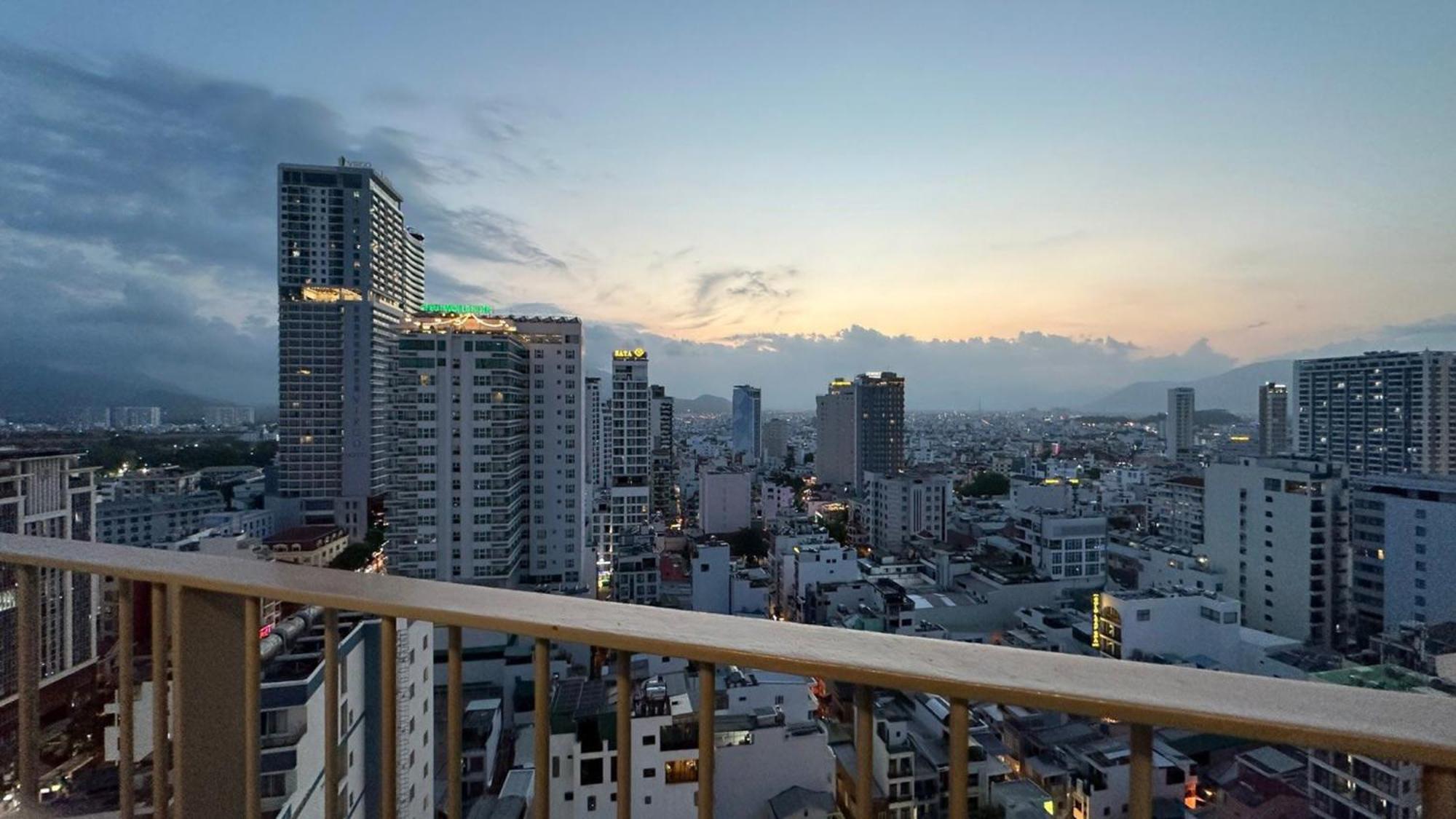 L'Apartment And Signature Nha Trang Tours - Muong Thanh Luxury Khanh Hoa Room photo